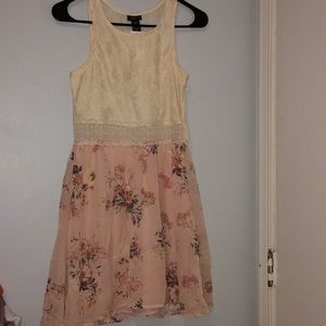 NEW WITH TAGS juniors dress